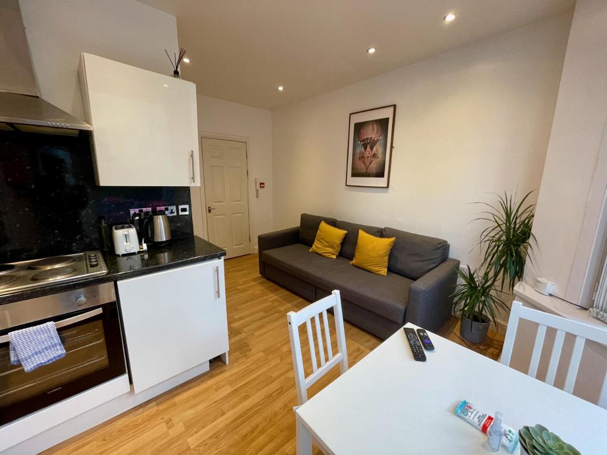 Bute Park Apartment W/ Heating + Private Bathroom 卡迪夫 外观 照片