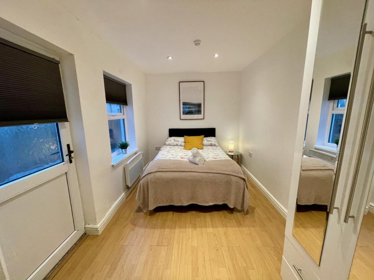 Bute Park Apartment W/ Heating + Private Bathroom 卡迪夫 外观 照片