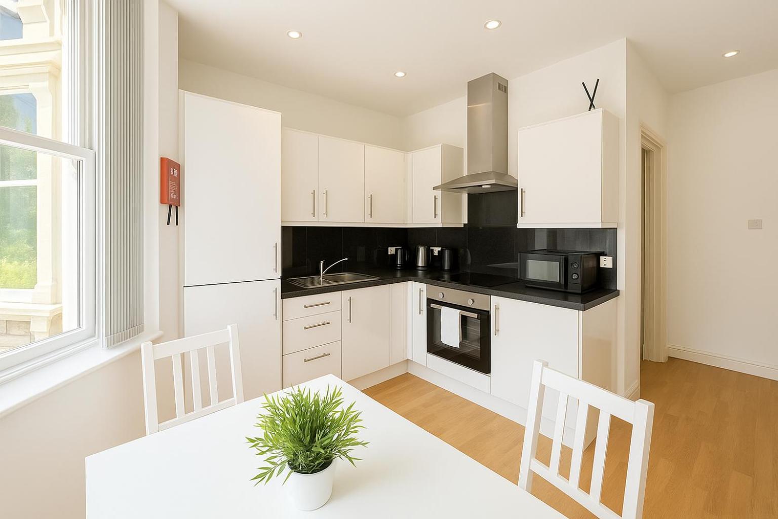 Bute Park Apartment W/ Heating + Private Bathroom 卡迪夫 外观 照片